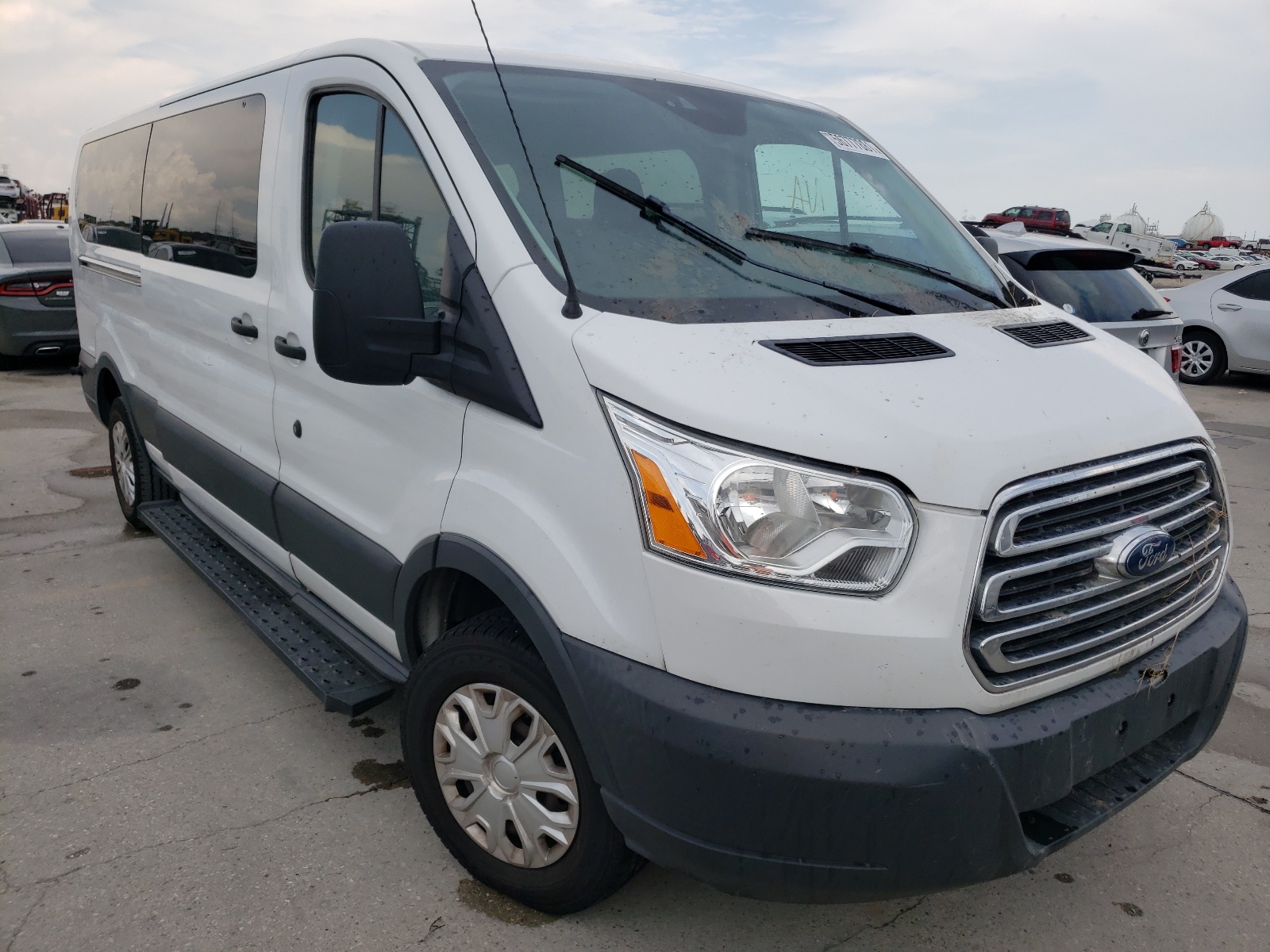 FORD TRANSIT T- 2016 z numerem VIN 1FBZX2YM1GKB08460 - Zdjęcie z aukcji