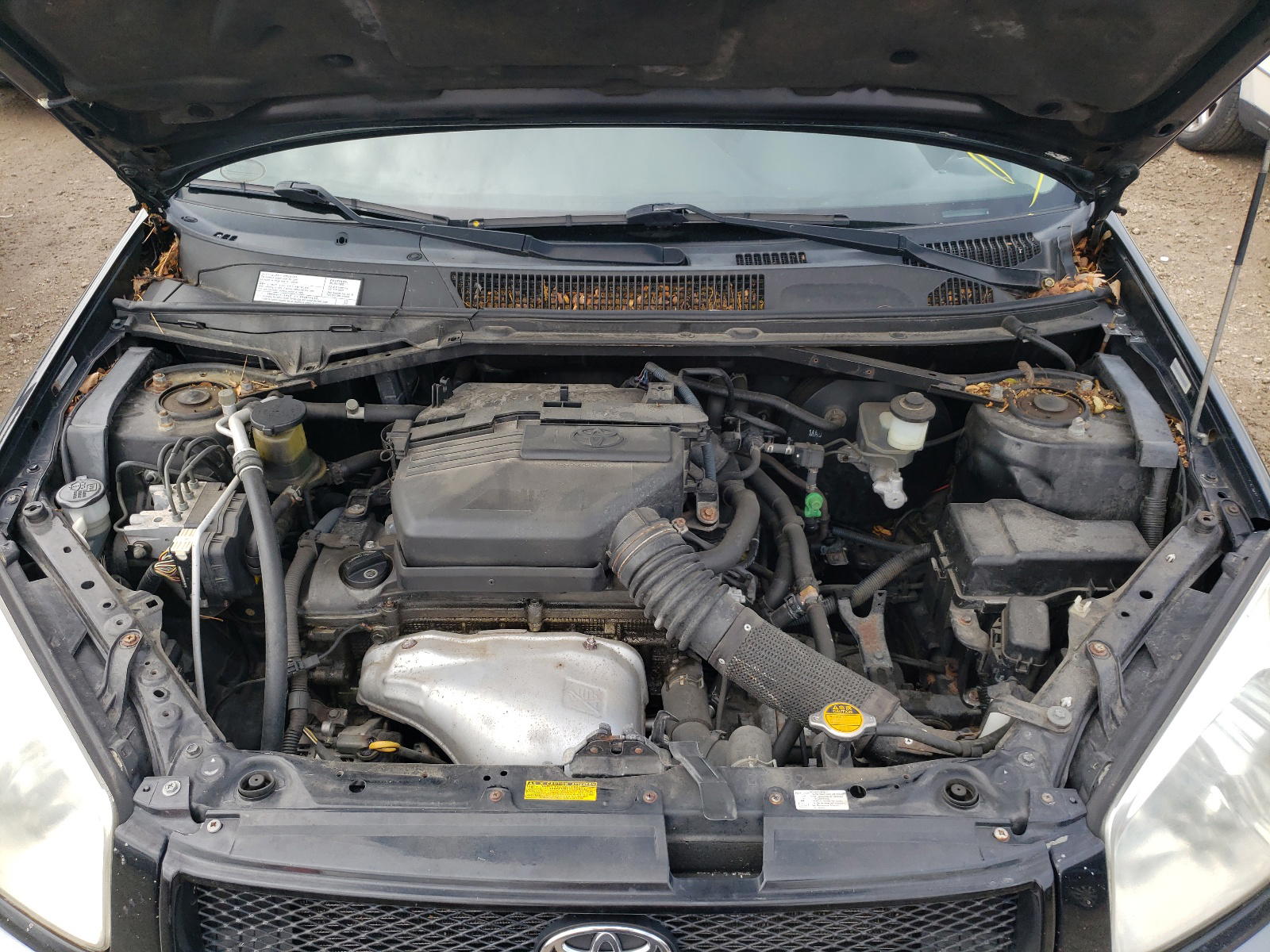 Photo 7 from auction – 2005 TOYOTA RAV4 with VIN JTEHD20VX50040006