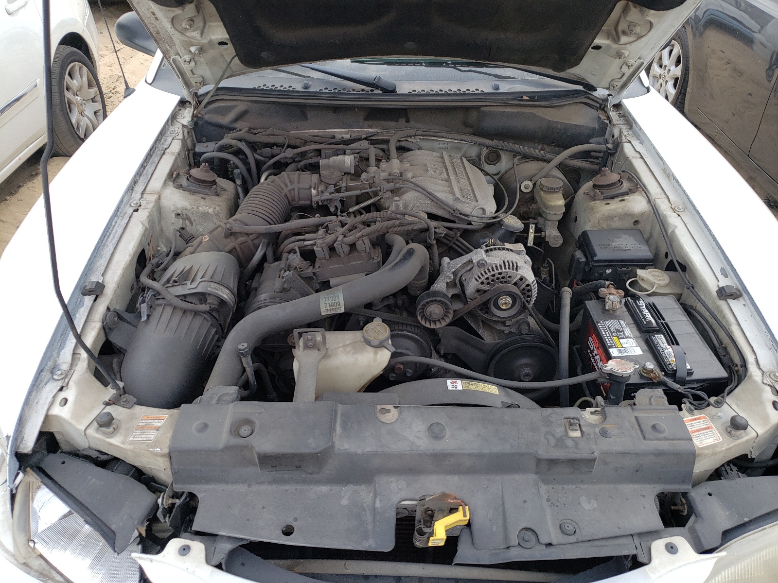 Photo 7 from auction – 1997 FORD MUSTANG with VIN 1FALP4049VF127097