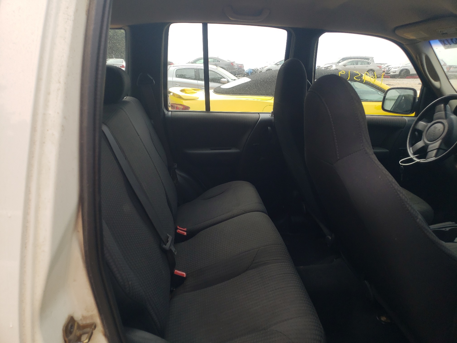Photo 6 from auction – 2002 JEEP LIBERTY SP with VIN 1J4GL48K02W355537