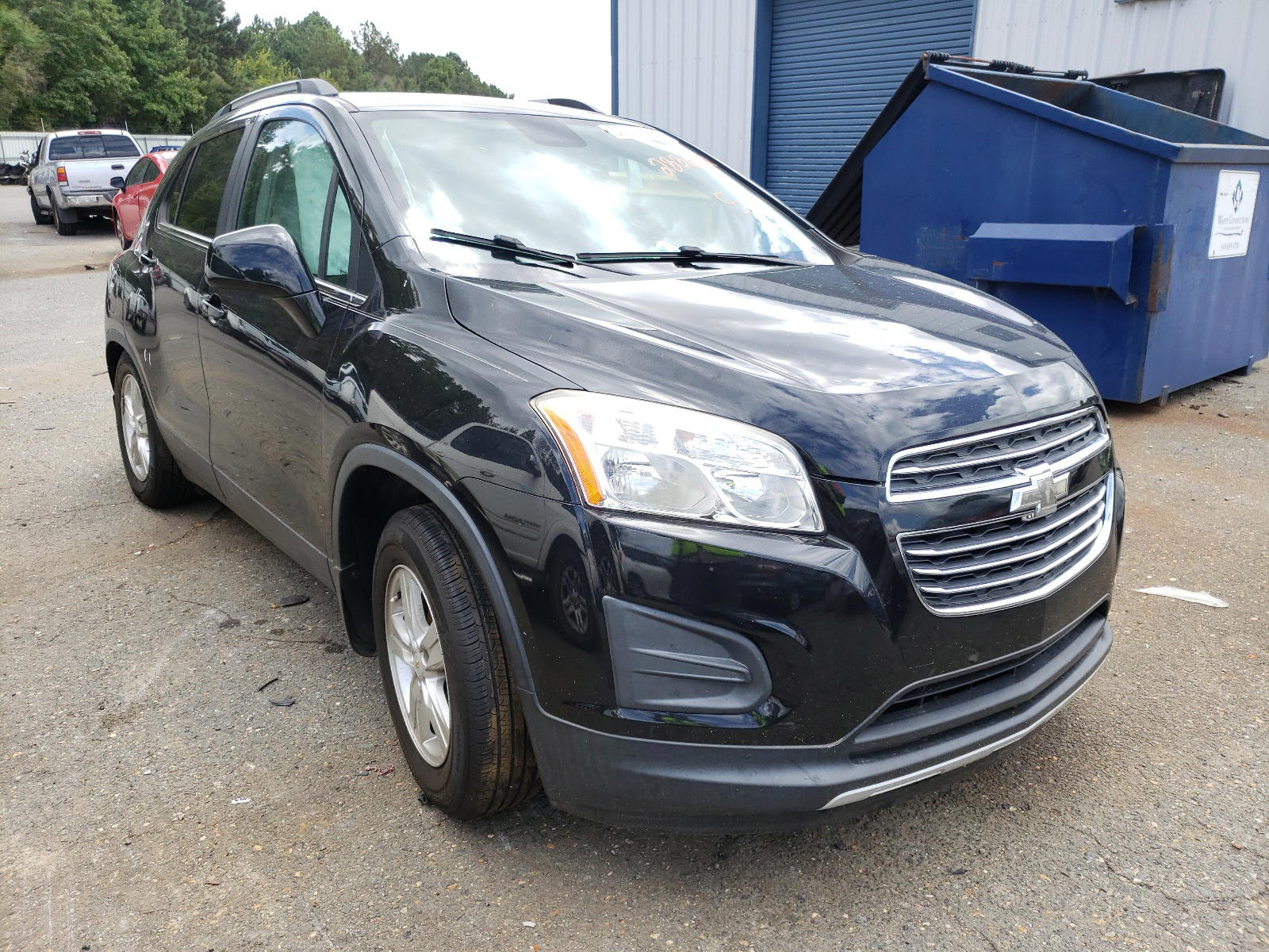 CHEVROLET TRAX 1LT 2015 with VIN KL7CJLSB0FB233672 - Photo from auction