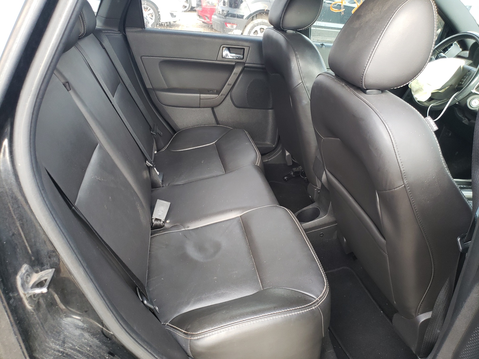 Photo 6 from auction – 2010 FORD FOCUS SES with VIN 1FAHP3GN6AW272686
