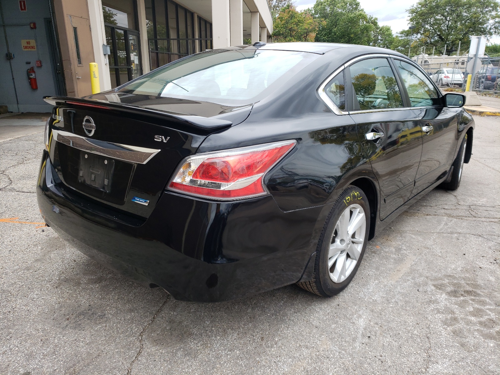 Photo 4 from auction – 2014 NISSAN ALTIMA 2.5 with VIN 1N4AL3AP0EC165230