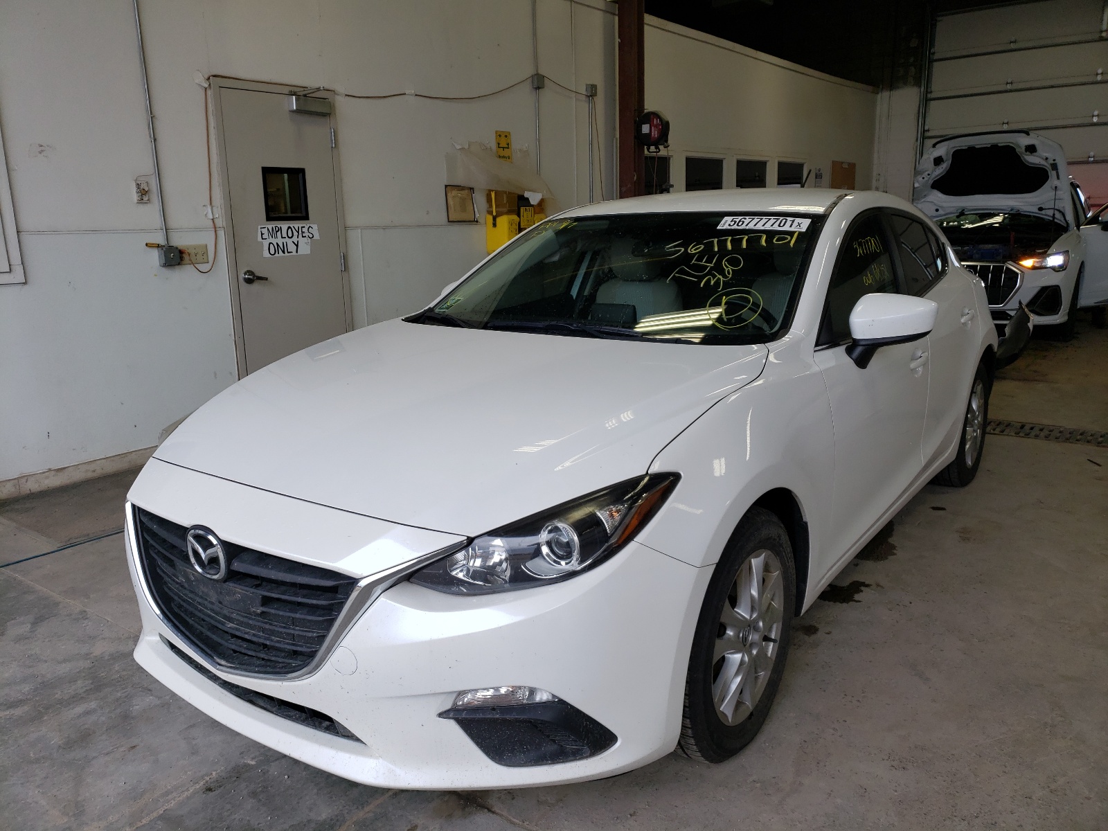 Photo 2 from auction – 2016 MAZDA 3 SPORT with VIN JM1BM1K78G1335170