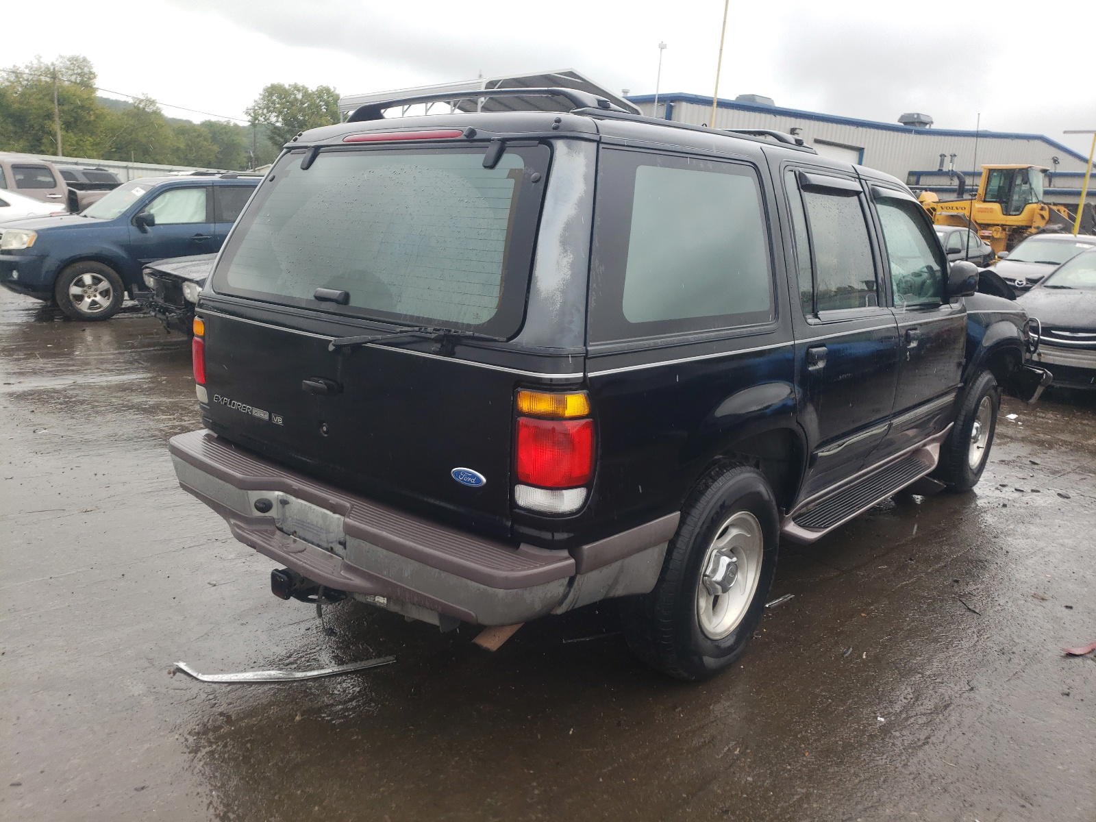 Photo 4 from auction – 1996 FORD EXPLORER with VIN 1FMDU32P1TZA37314