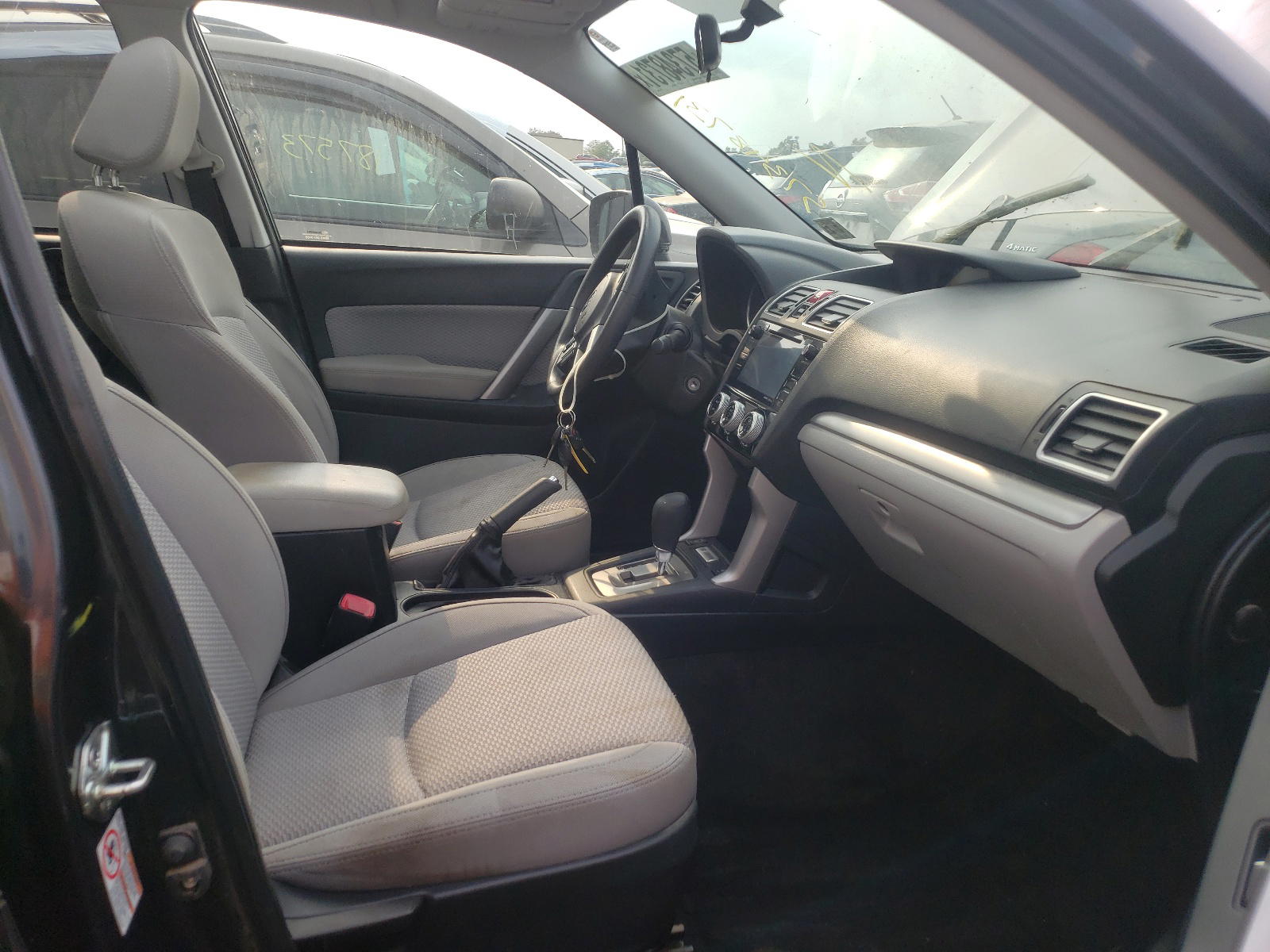 Photo 5 from auction – 2017 SUBARU FORESTER 2 with VIN JF2SJAEC7HH402448