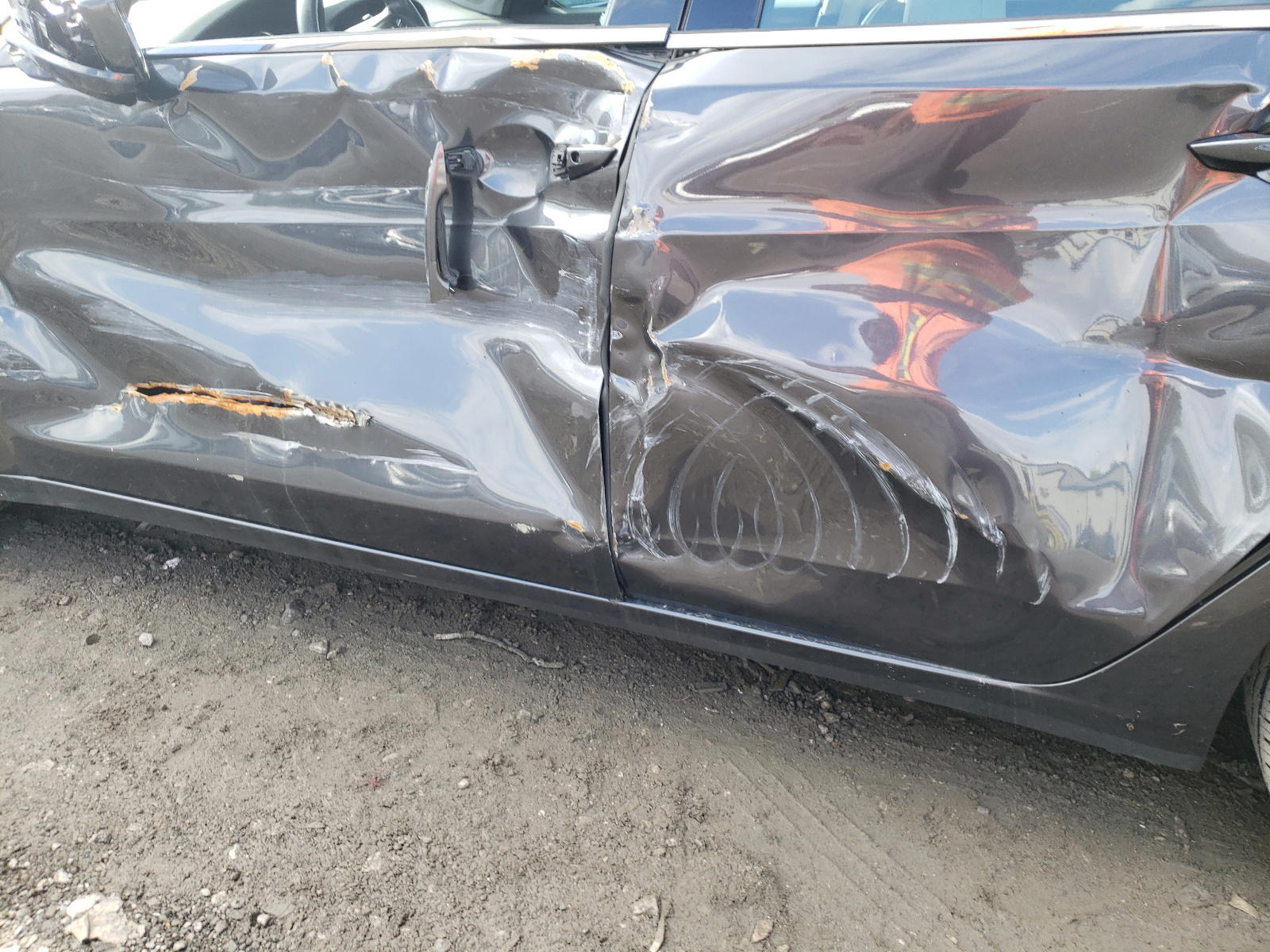 Photo 9 from auction – 2015 ACURA TLX with VIN 19UUB2F34FA006994