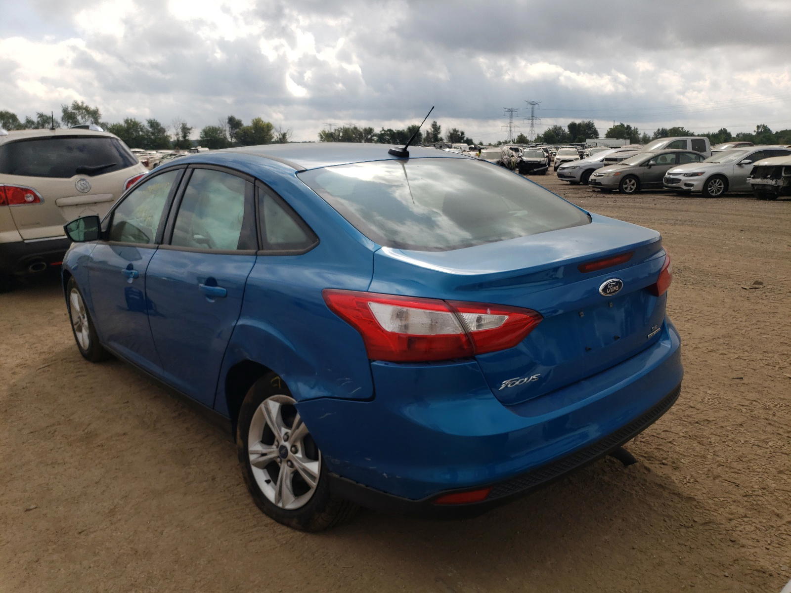 Photo 3 from auction – 2013 FORD FOCUS SE with VIN 1FADP3F24DL226608