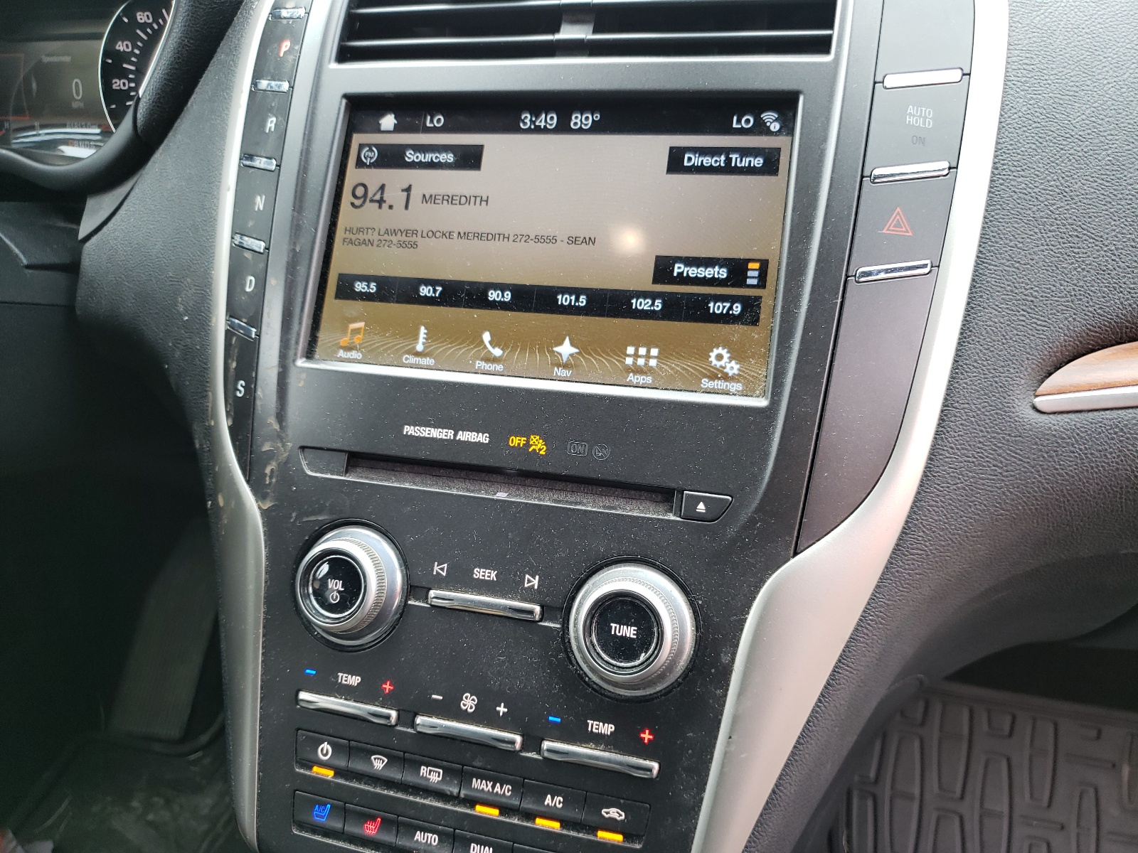 Photo 9 from auction – 2017 LINCOLN MKC RESERV with VIN 5LMCJ3D9XHUL12666
