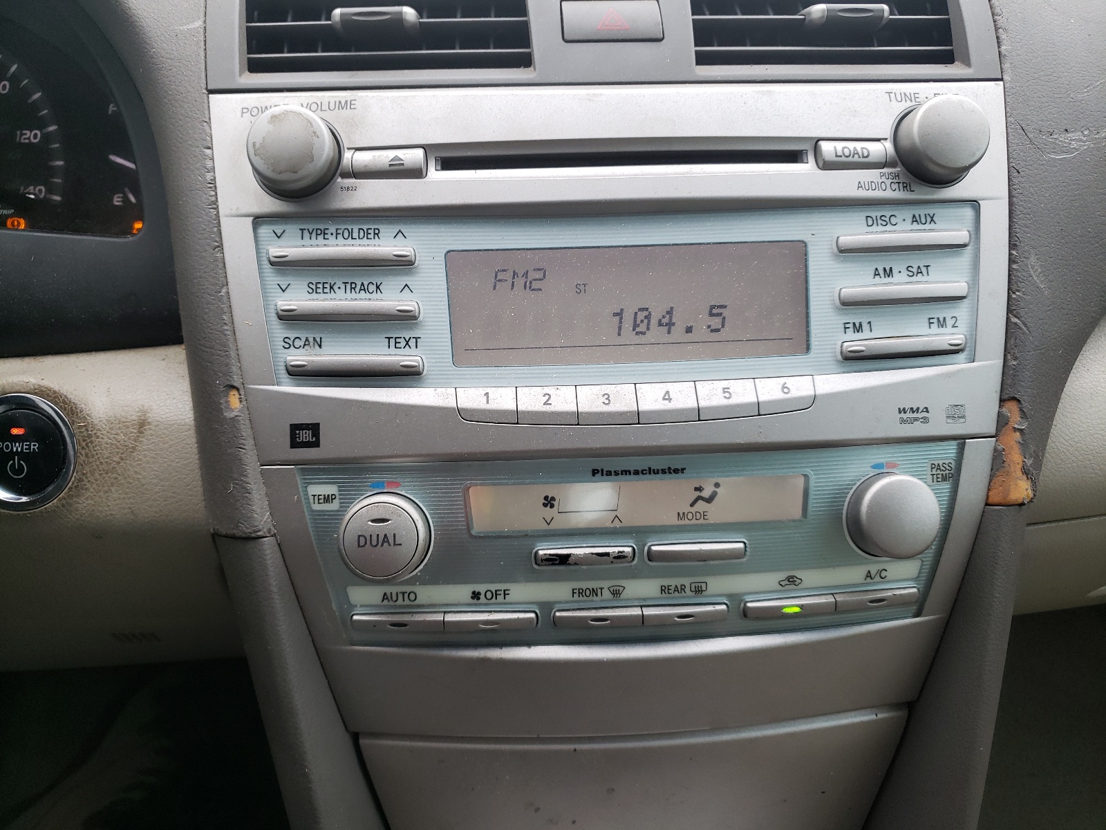 Photo 9 from auction – 2007 TOYOTA CAMRY HYBR with VIN JTNBB46K673020342