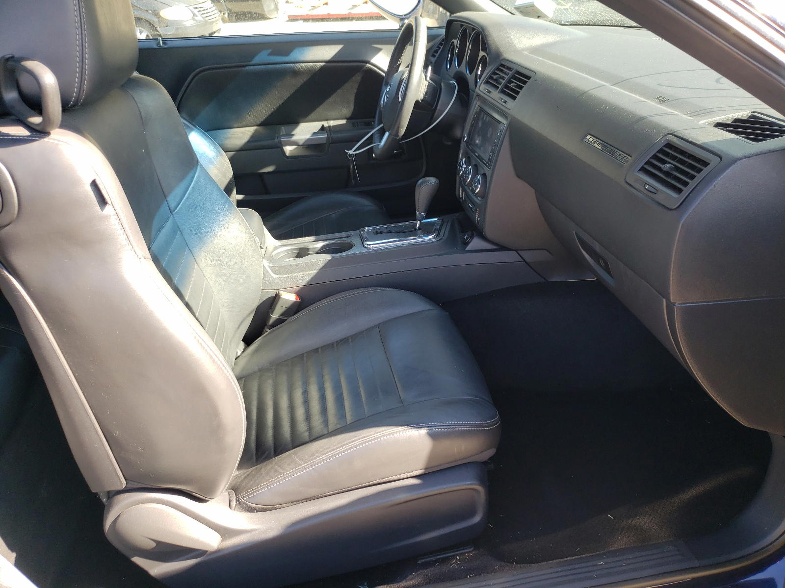 Photo 5 from auction – 2014 DODGE CHALLENGER with VIN 2C3CDYBT3EH298753