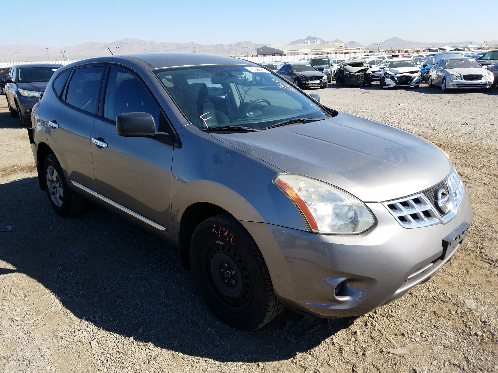 NISSAN ROGUE S 2013 with VIN JN8AS5MT0DW517628 - Photo from auction