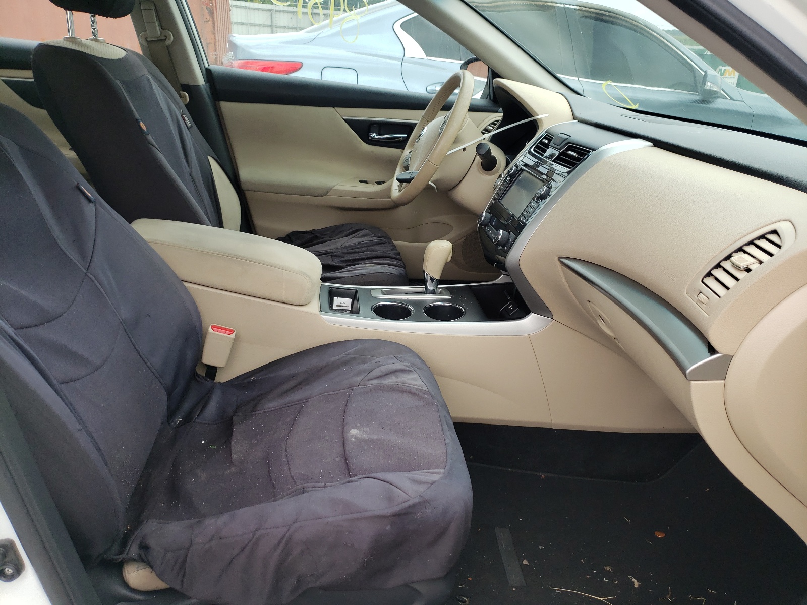 Photo 5 from auction – 2015 NISSAN ALTIMA S with VIN 1N4AL3AP6FC201133
