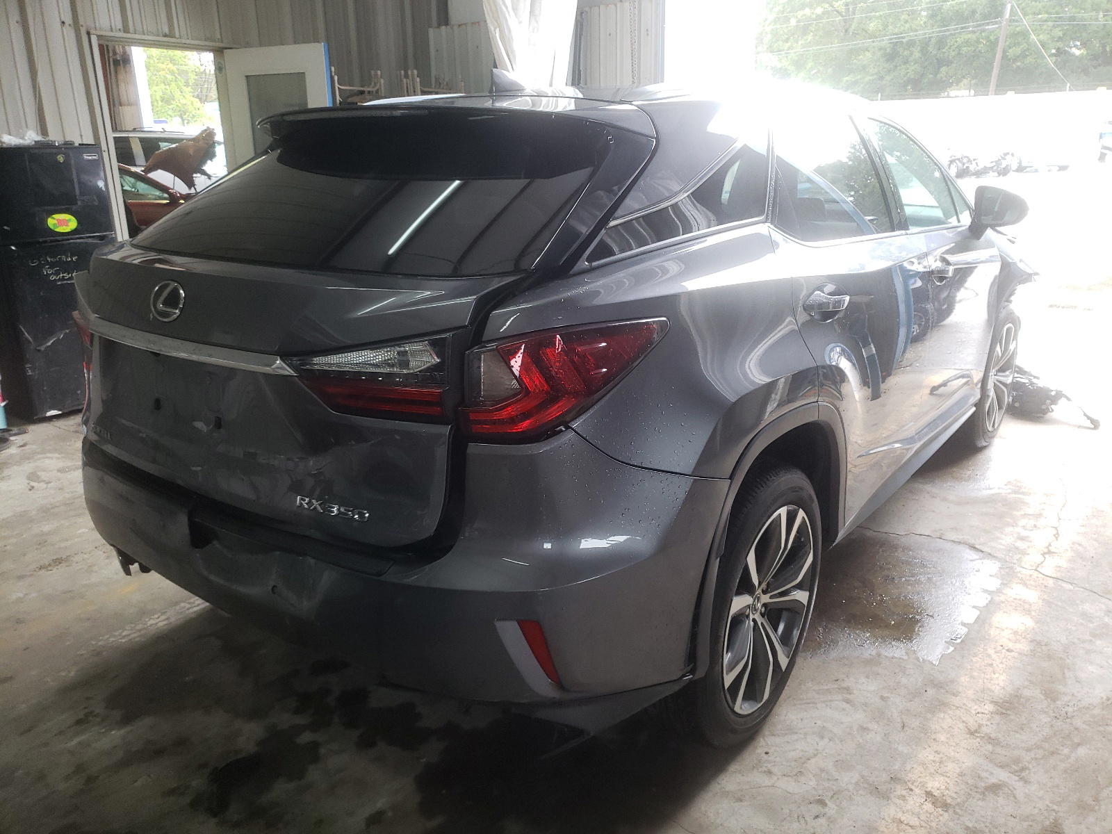 Photo 4 from auction – 2019 LEXUS RX 350 BAS with VIN 2T2ZZMCA9KC147074