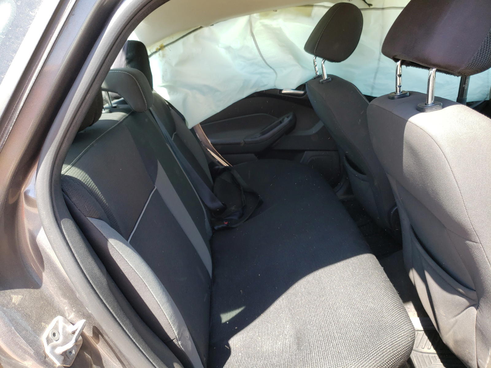 Photo 6 from auction – 2013 FORD FOCUS SE with VIN 1FADP3F22DL262779