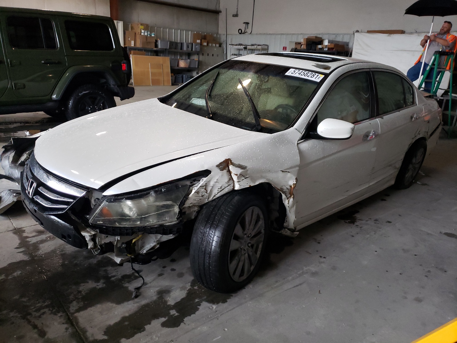 Photo 2 from auction – 2011 HONDA ACCORD EXL with VIN 5KBCP3F83BB003987