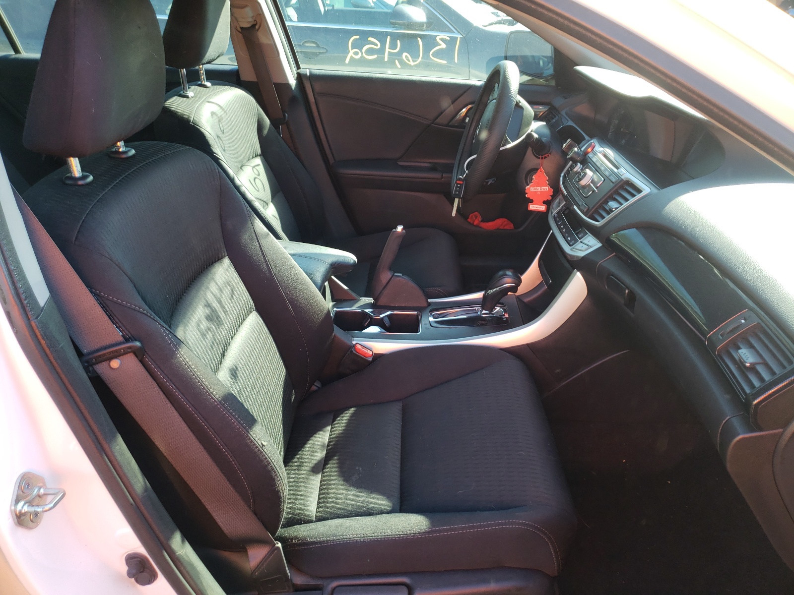 Photo 5 from auction – 2013 HONDA ACCORD SPO with VIN 1HGCR2F58DA272363
