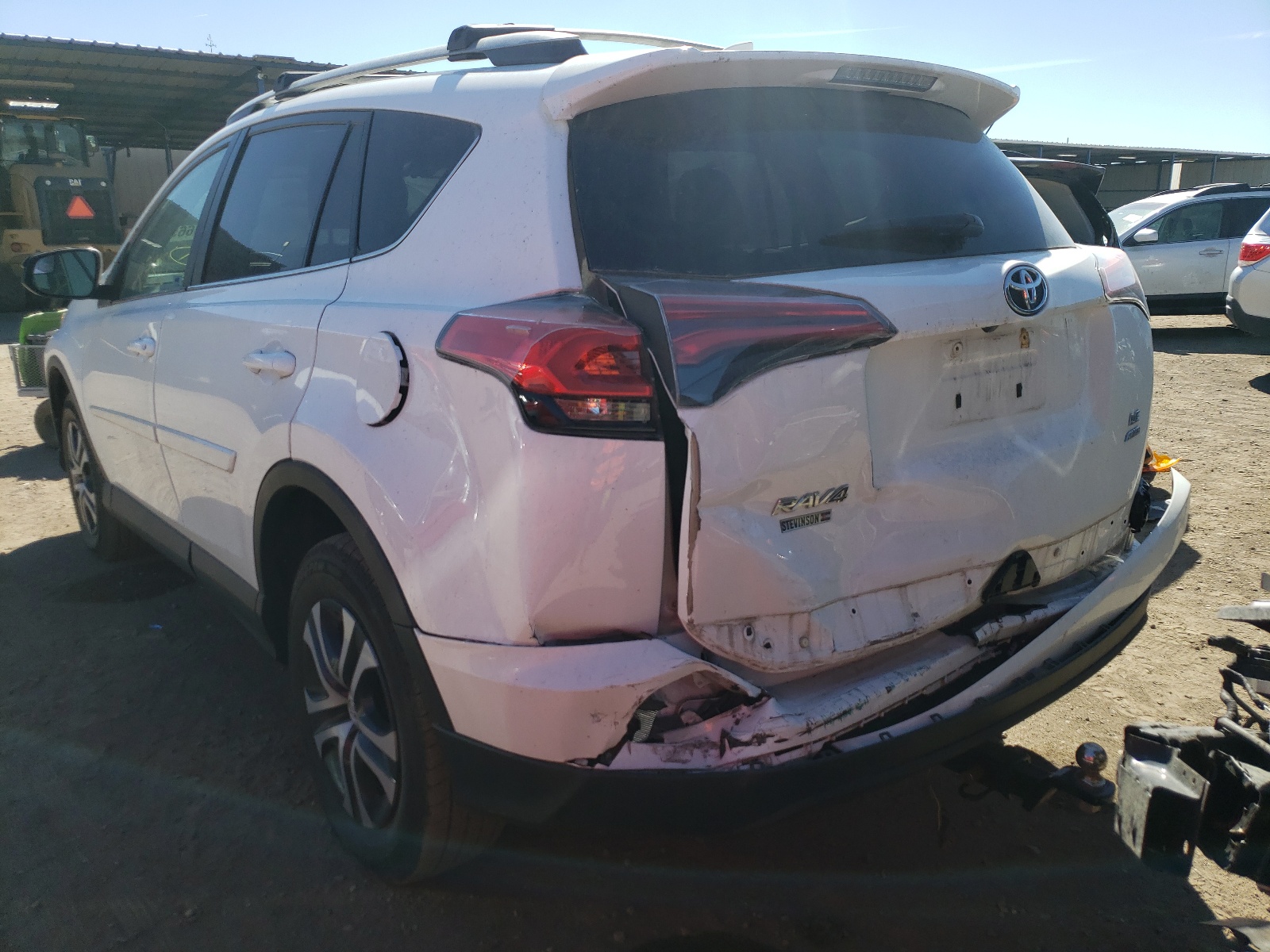 Photo 3 from auction – 2017 TOYOTA RAV4 LE with VIN 2T3BFREVXHW666354