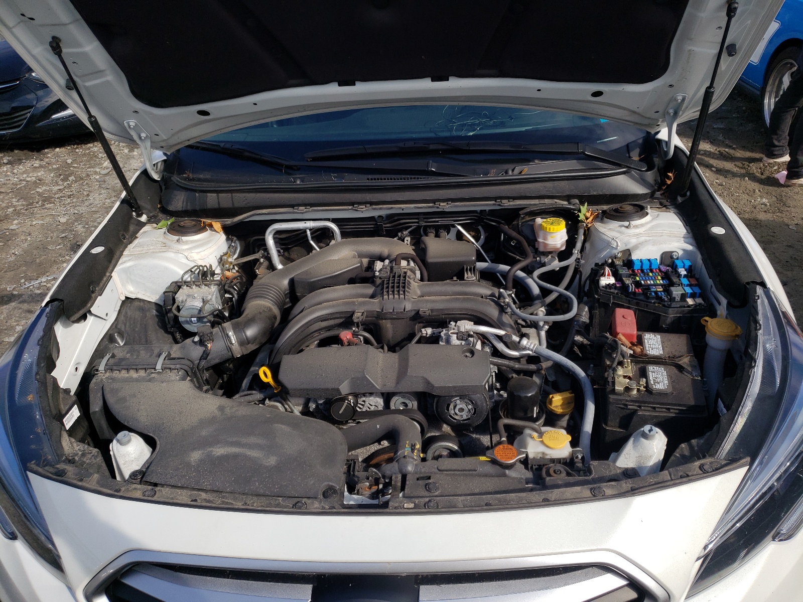 Photo 7 from auction – 2018 SUBARU LEGACY 2.5 with VIN 4S3BNAB66J3019279