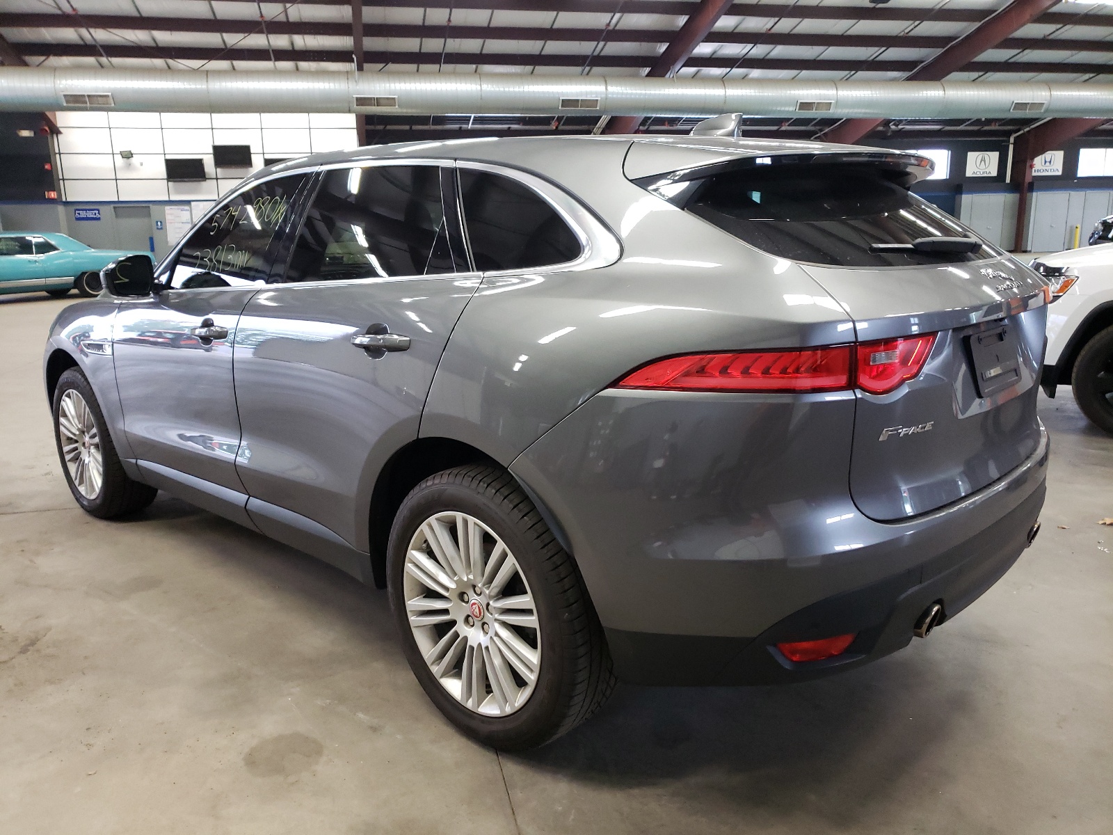 Photo 3 from auction – 2017 JAGUAR F-PACE PRE with VIN SADCK2BV9HA069923