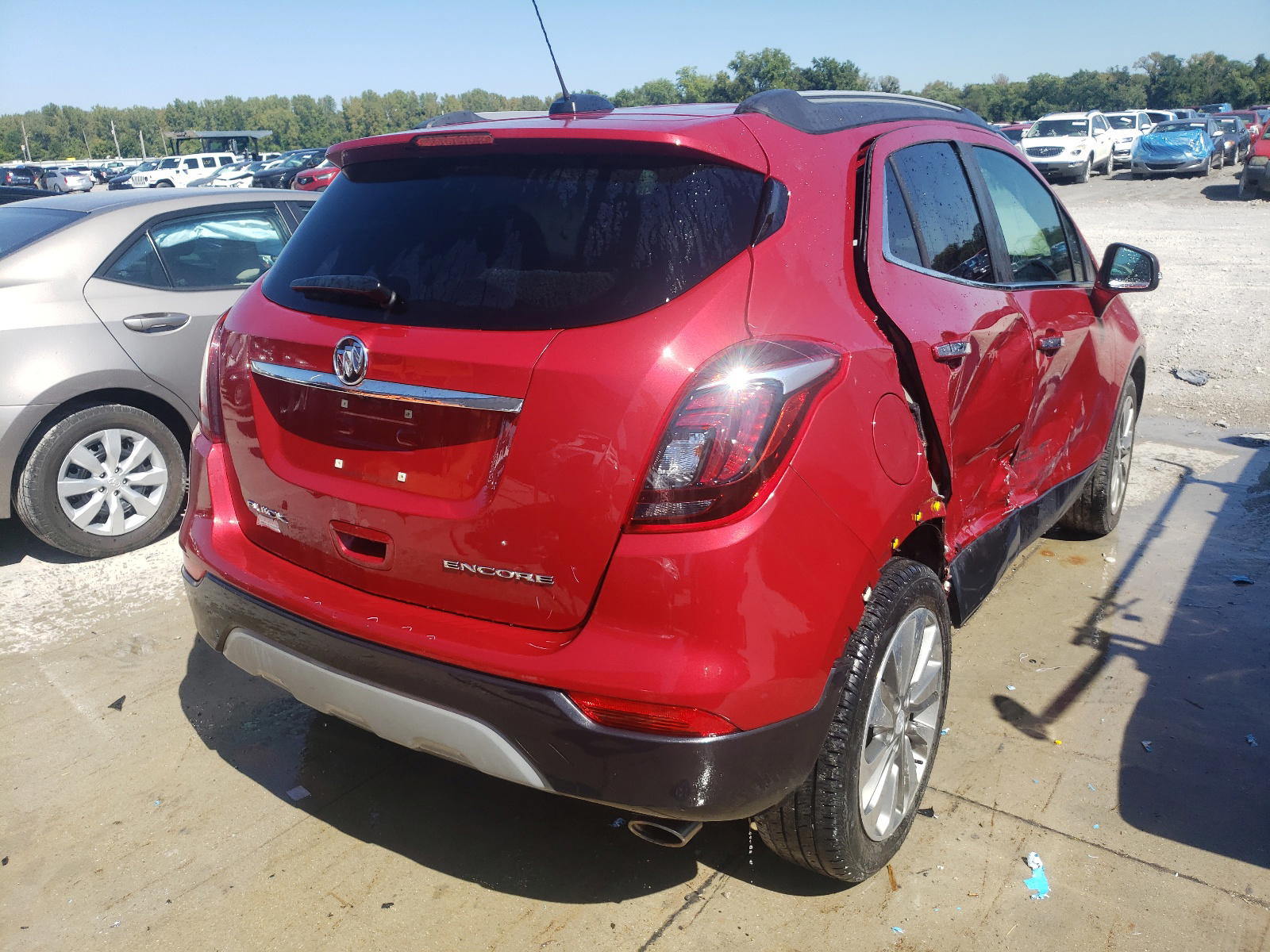 Photo 4 from auction – 2017 BUICK ENCORE PRE with VIN KL4CJASB3HB218670