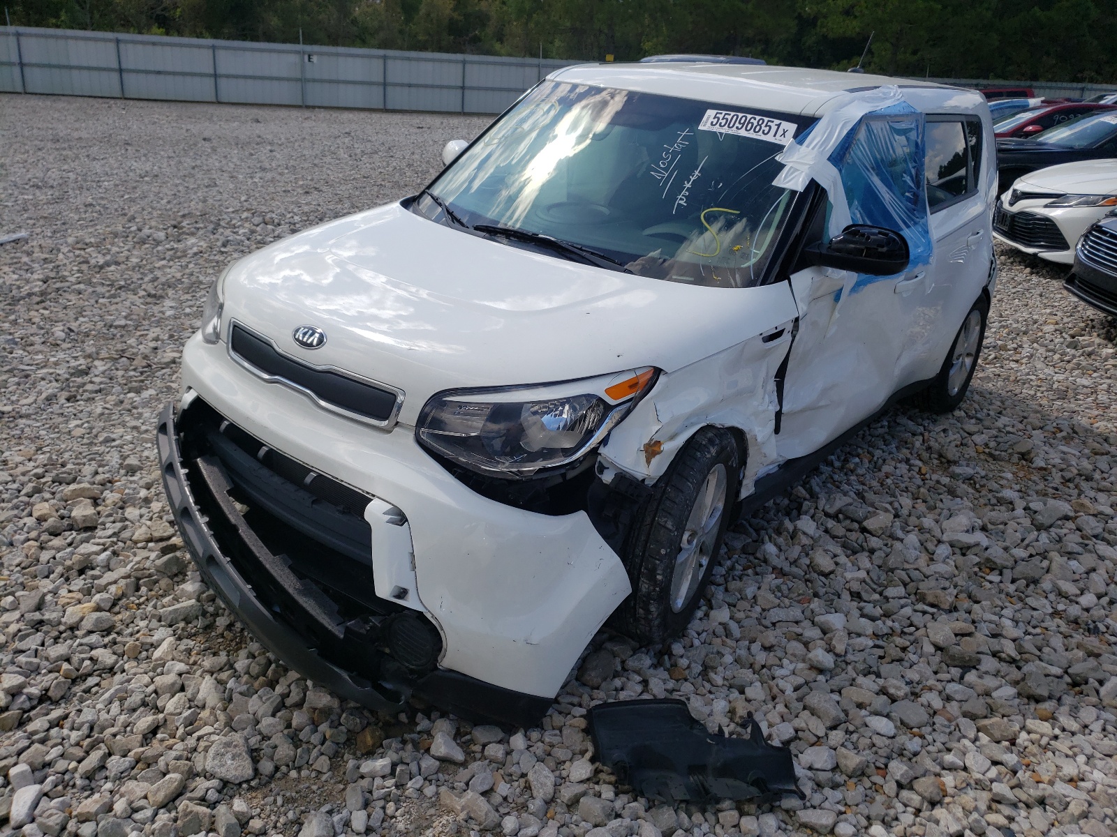 Photo 2 from auction – 2015 KIA SOUL with VIN KNDJN2A2XF7175633