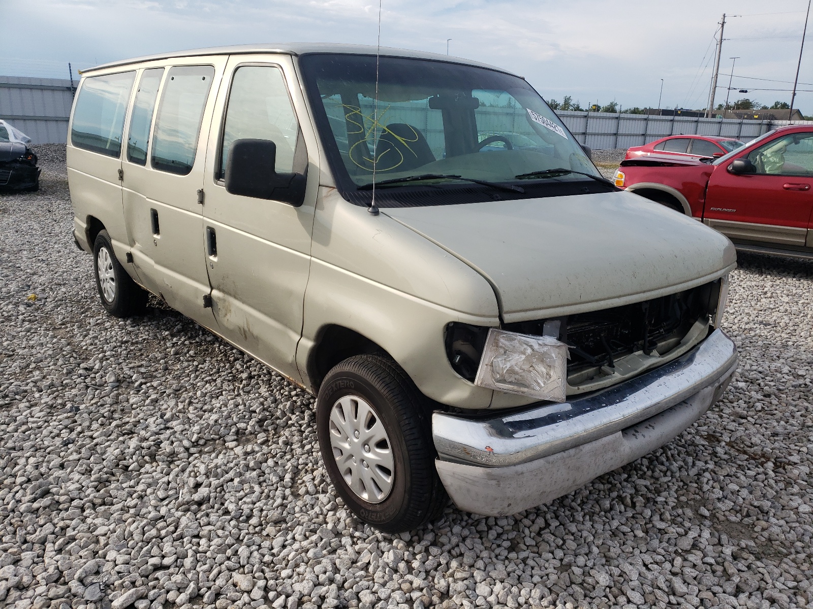 FORD ECONOLINE 2004 with VIN 1FMRE11L04HA38645 - Photo from auction