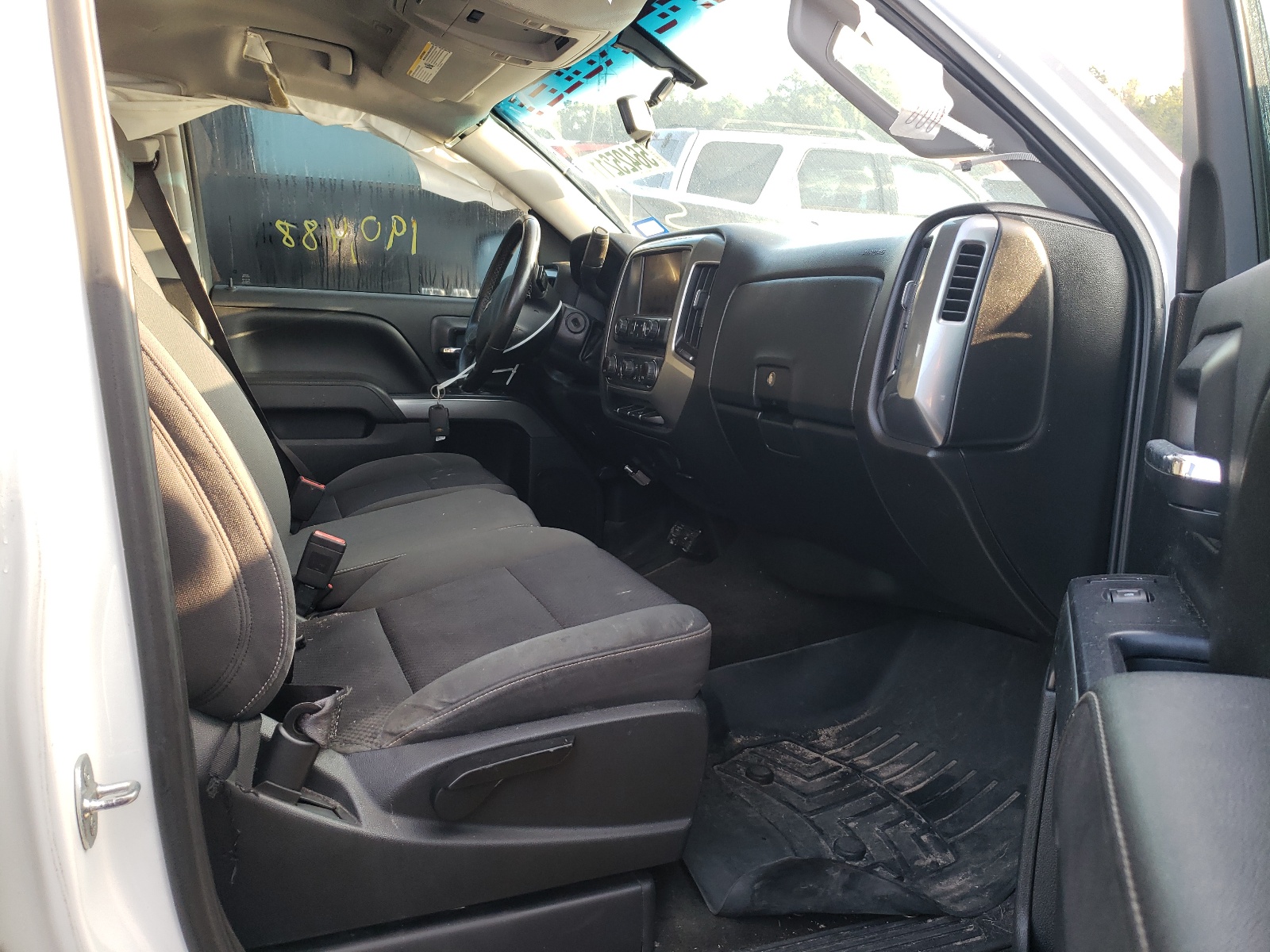 Photo 5 from auction – 2014 CHEVROLET SILVERADO with VIN 3GCUKRECXEG497872