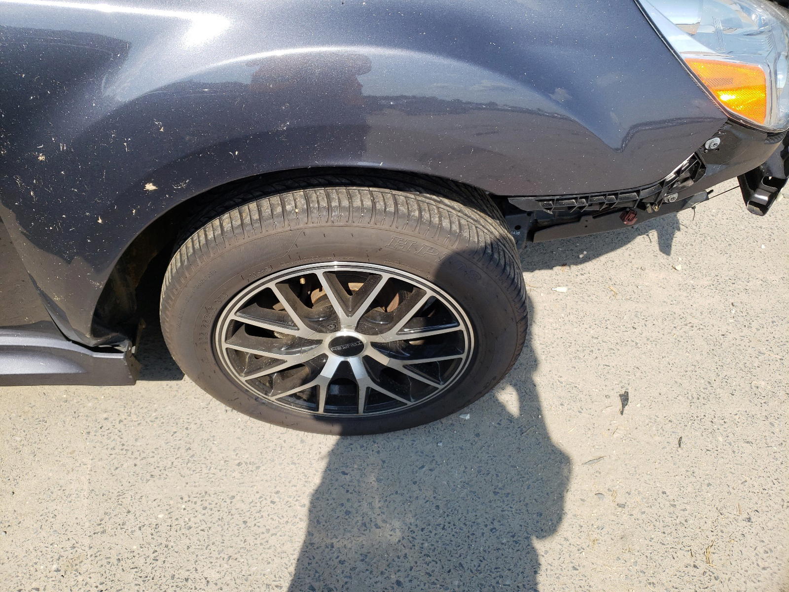 Photo 9 from auction – 2014 SUBARU LEGACY 2.5 with VIN 4S3BMBC66E3034734