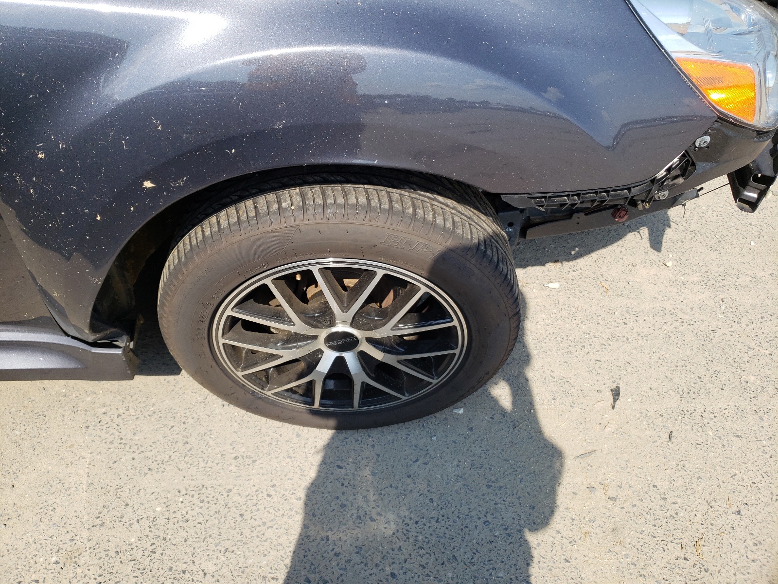 Фото 9 с аукциона – 2014 SUBARU LEGACY 2.5 с VIN 4S3BMBC66E3034734