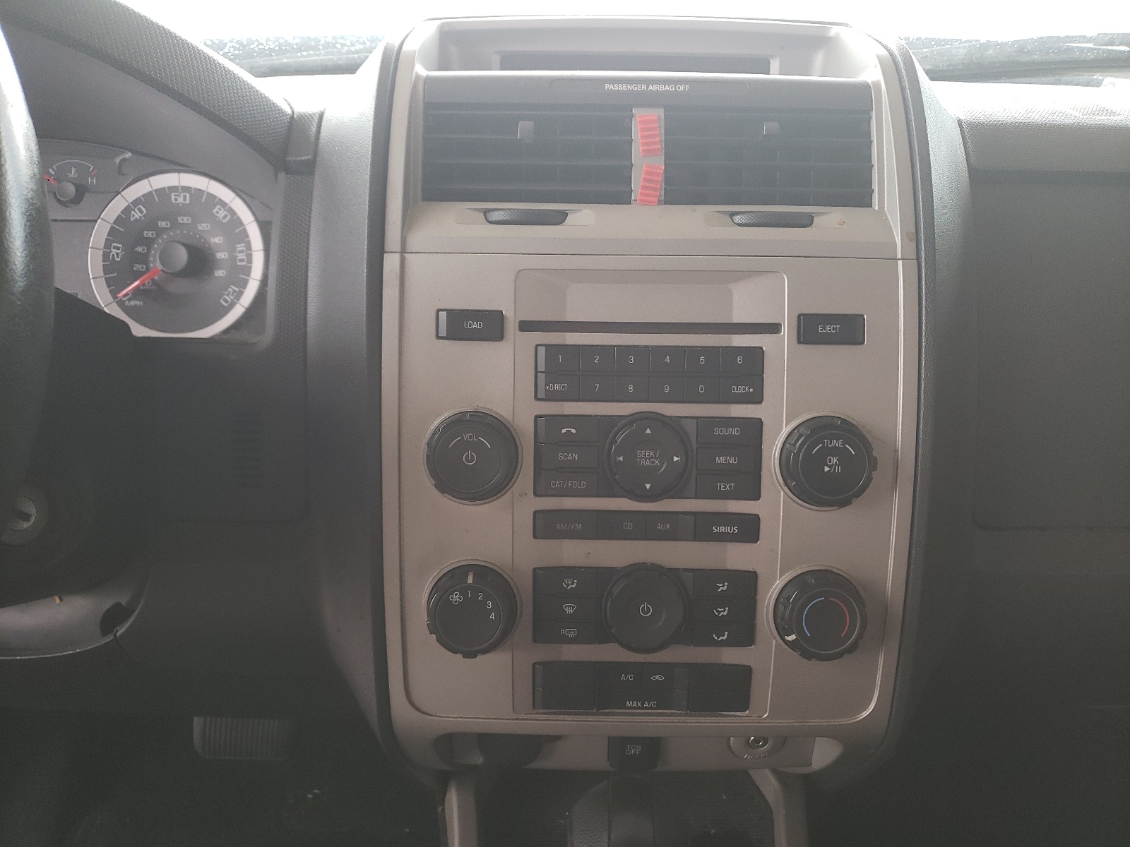 Фото 9 с аукциона – 2011 FORD ESCAPE XLT с VIN 1FMCU0D73BKB70218