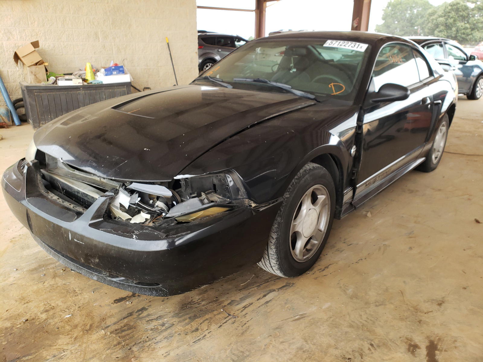 Photo 2 from auction – 2004 FORD MUSTANG with VIN 1FAFP40604F176914