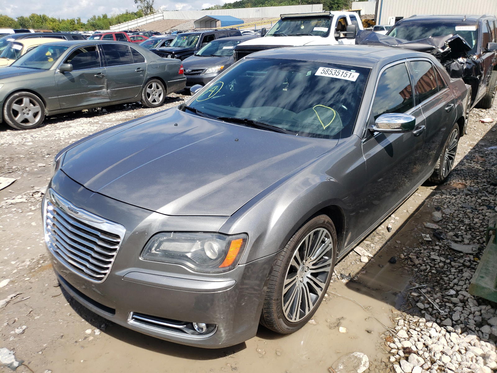 Photo 2 from auction – 2012 CHRYSLER 300 S with VIN 2C3CCABGXCH129629