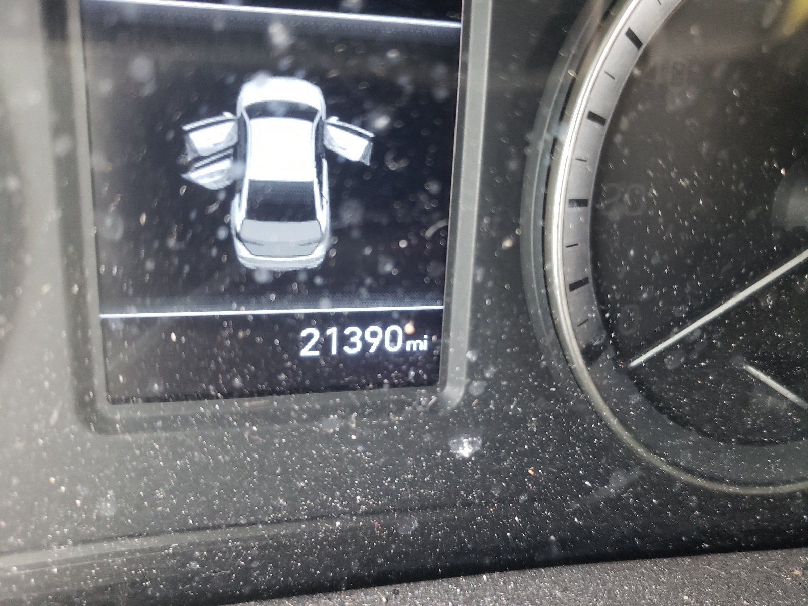 Photo 8 from auction – 2019 HYUNDAI SONATA SE with VIN 5NPE24AF8KH733901