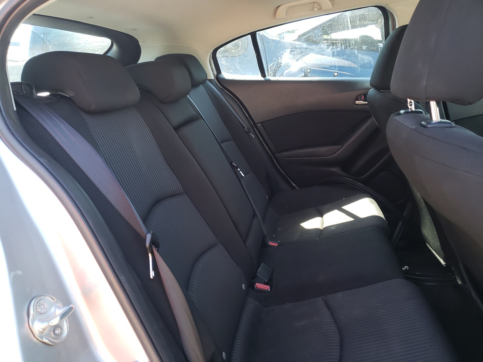 Photo 6 from auction – 2015 MAZDA 3 TOURING with VIN 3MZBM1L71FM153260