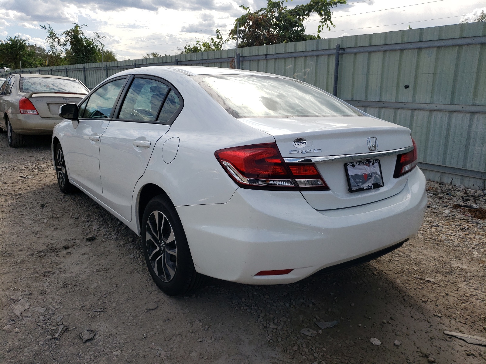 Photo 3 from auction – 2013 HONDA CIVIC EXL with VIN 19XFB2F99DE041889