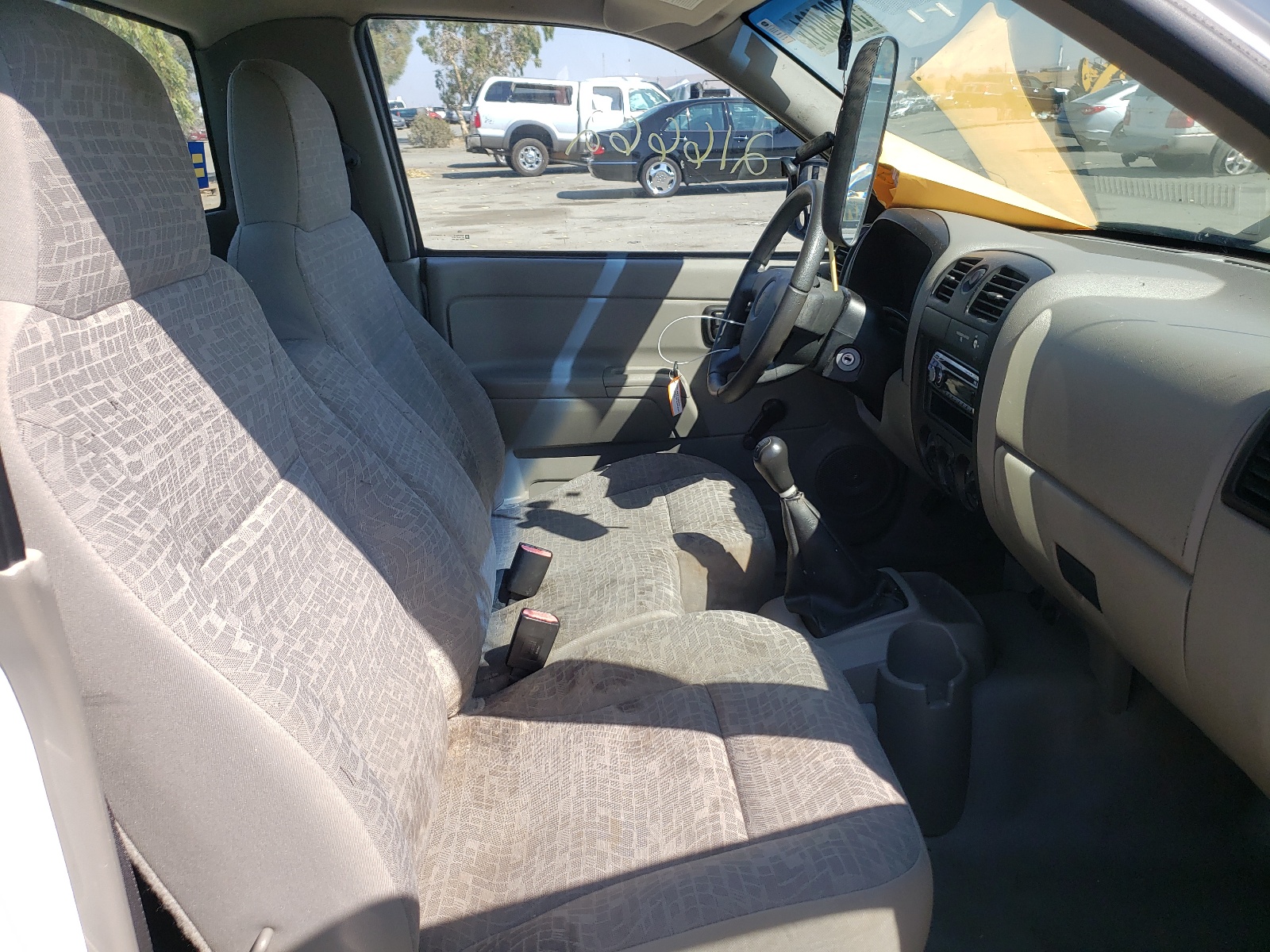 Photo 5 from auction – 2005 CHEVROLET COLORADO with VIN 1GCCS148558202127