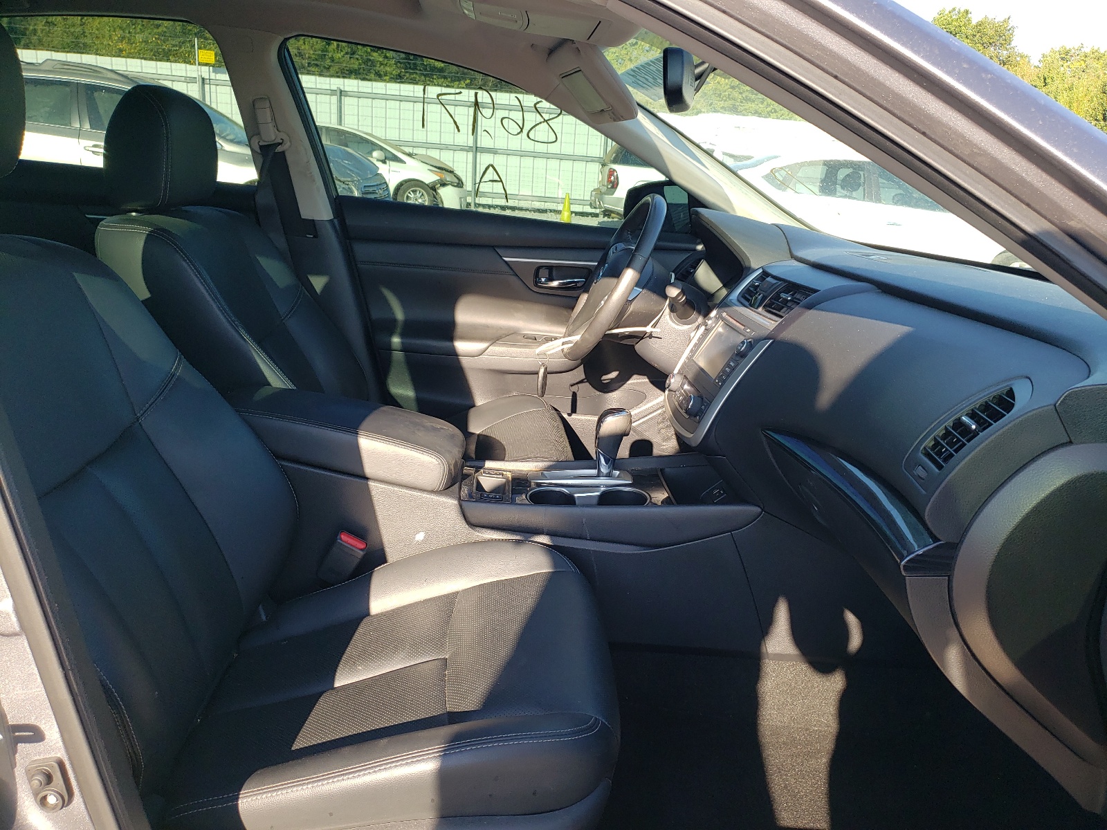 Photo 5 from auction – 2016 NISSAN ALTIMA 2.5 with VIN 1N4AL3AP5GC247618