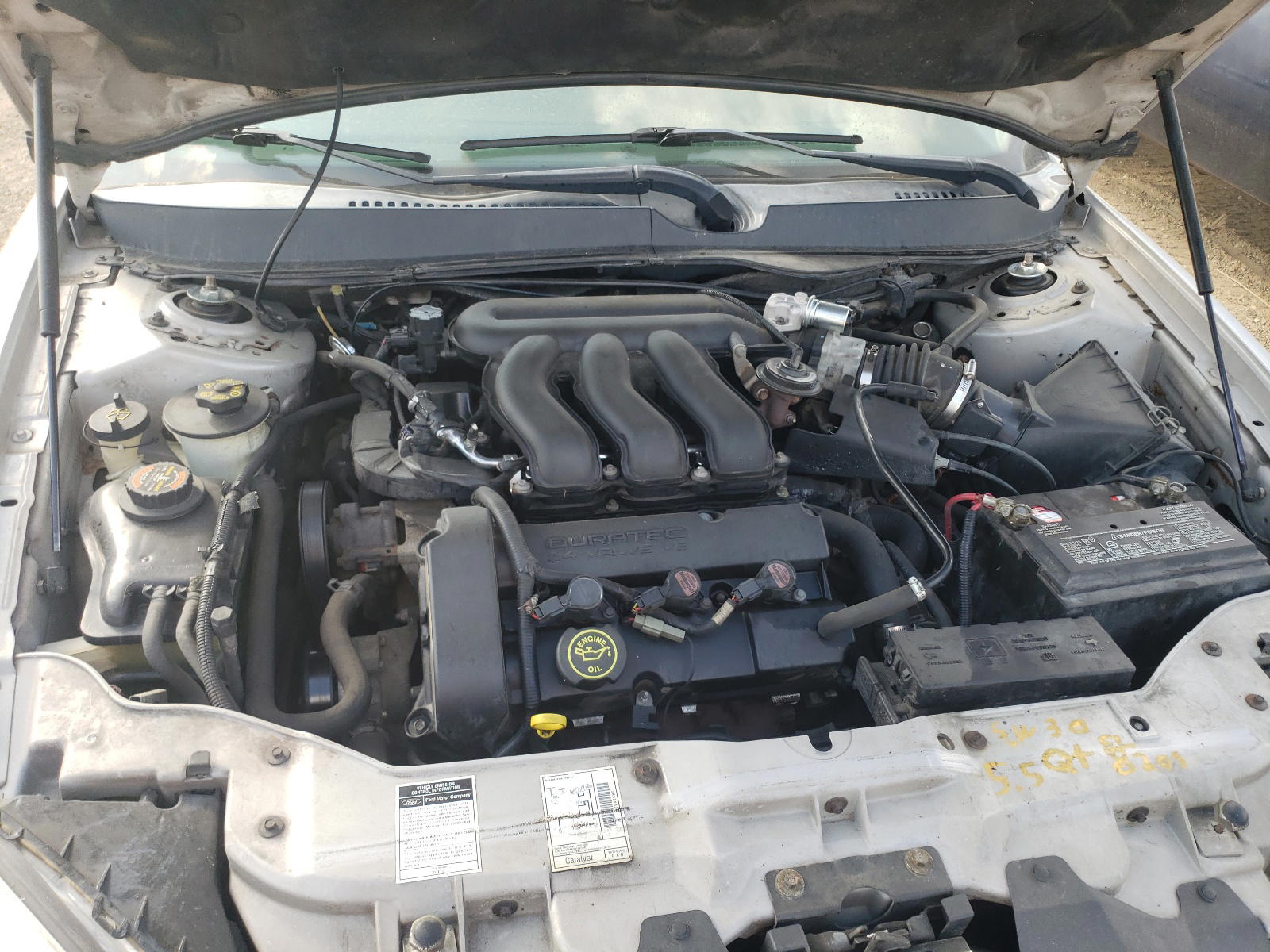 Photo 7 from auction – 2000 FORD TAURUS SES with VIN 1FAFP55S5YA182061