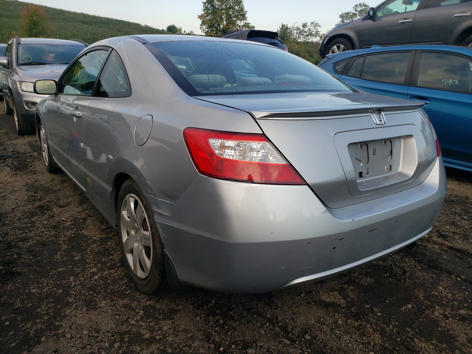 Photo 3 from auction – 2007 HONDA CIVIC EX with VIN 2HGFG128X7H511351