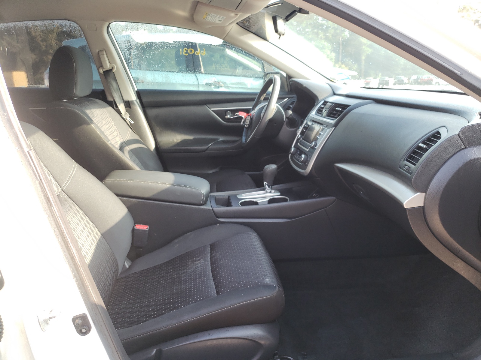 Photo 5 from auction – 2016 NISSAN ALTIMA 2.5 with VIN 1N4AL3AP8GC253154