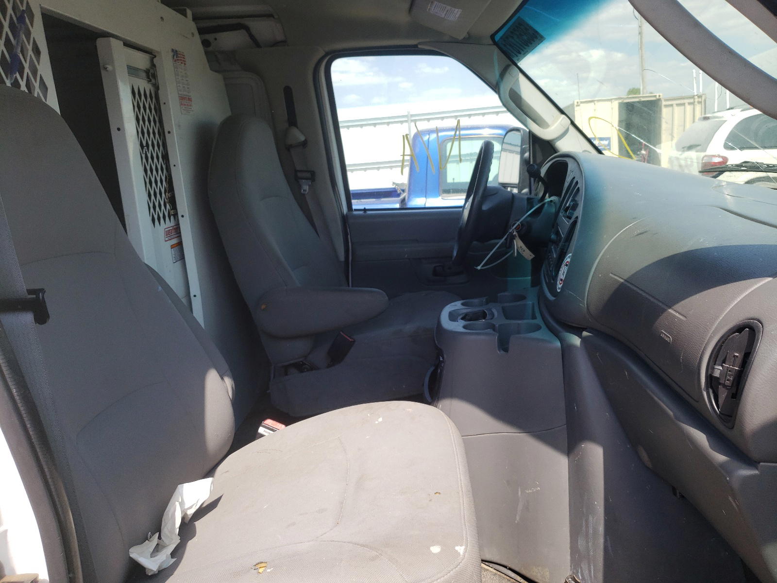 Photo 5 from auction – 2007 FORD ECONOLINE with VIN 1FTNS24L17DB45583