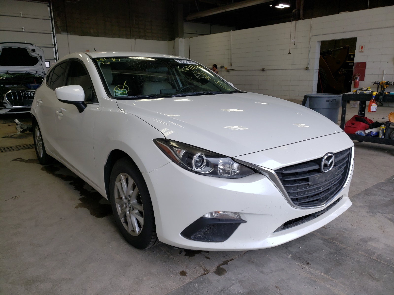 Photo 1 from auction – 2016 MAZDA 3 SPORT with VIN JM1BM1K78G1335170