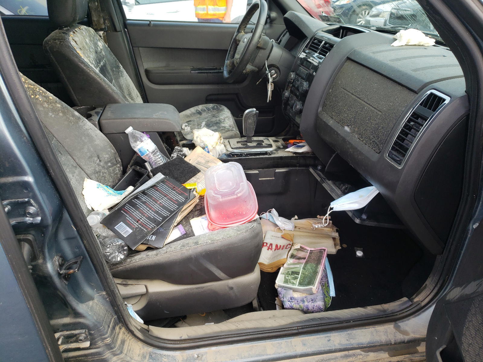 Photo 5 from auction – 2012 FORD ESCAPE LIM with VIN 1FMCU9EG9CKB48213