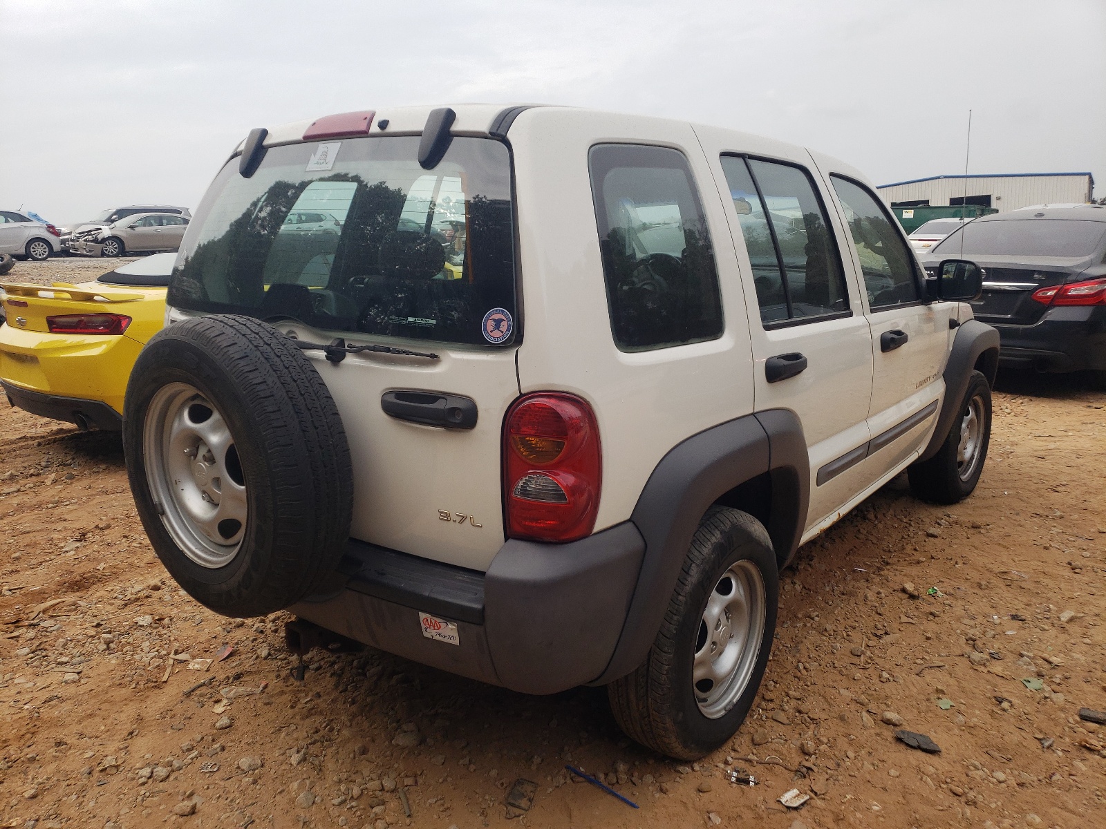 Photo 4 from auction – 2002 JEEP LIBERTY SP with VIN 1J4GL48K02W355537