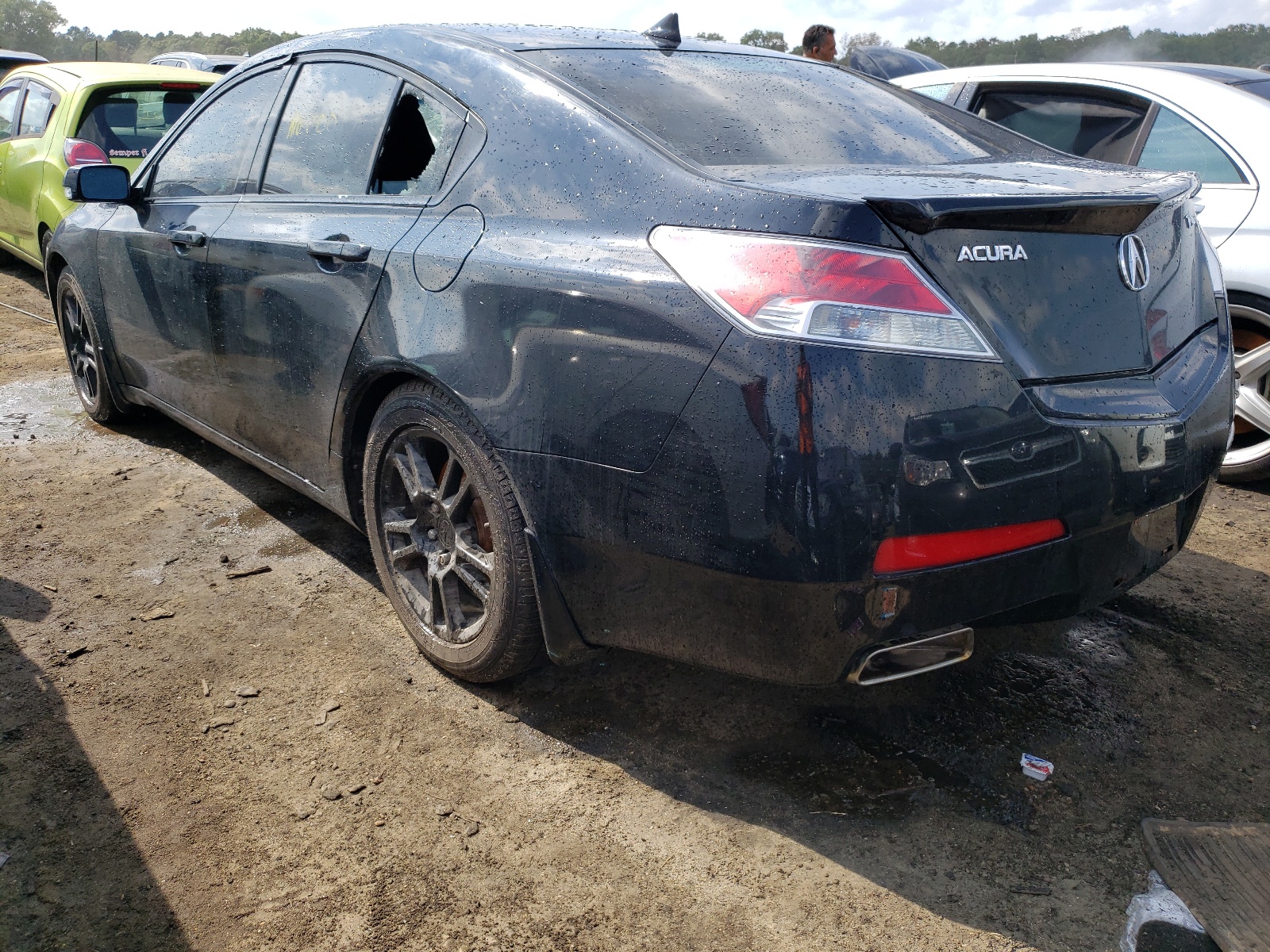 Photo 3 from auction – 2010 ACURA TL with VIN 19UUA8F20AA008490