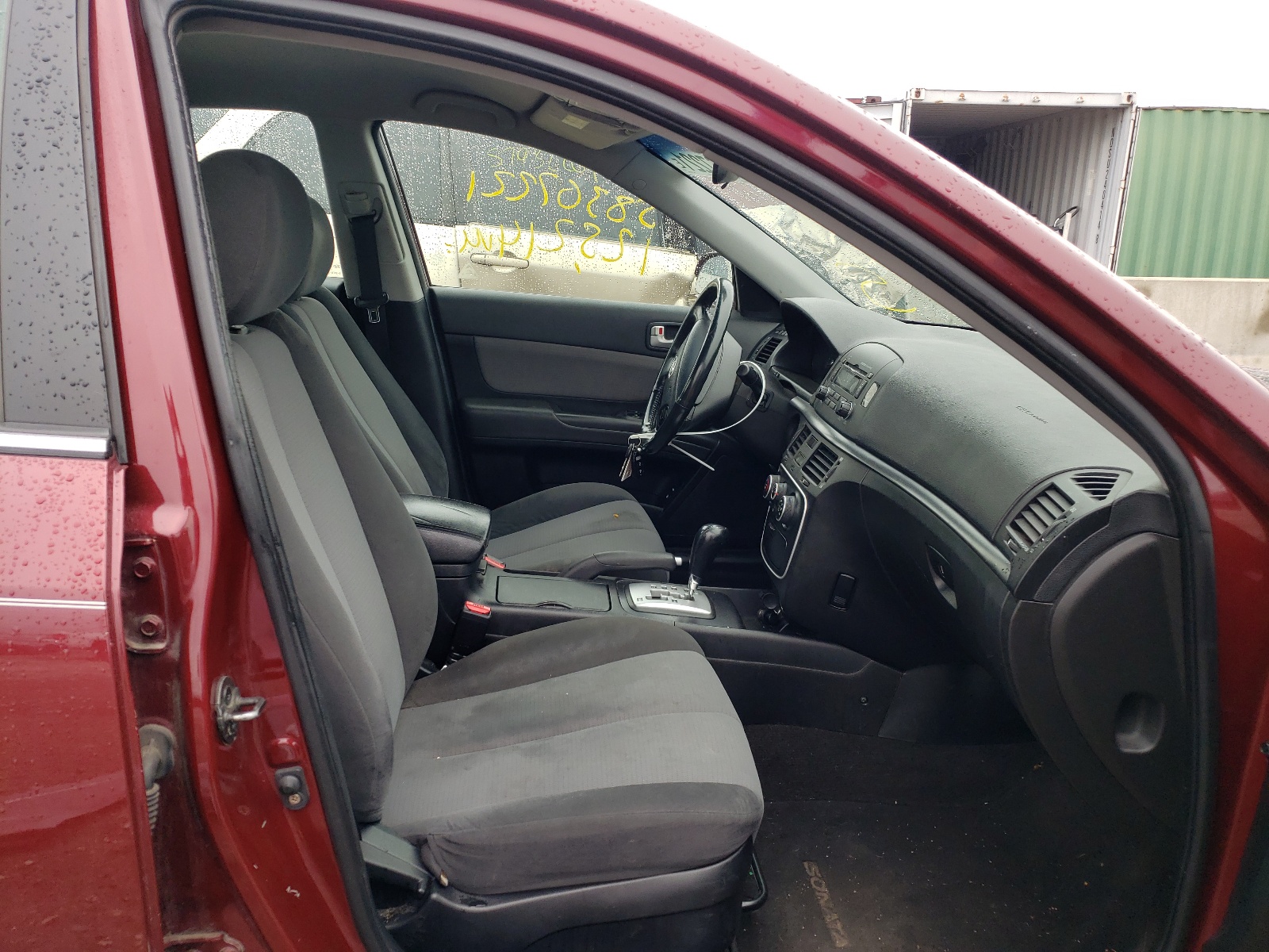 Photo 5 from auction – 2008 HYUNDAI SONATA SE with VIN 5NPEU46F98H367748