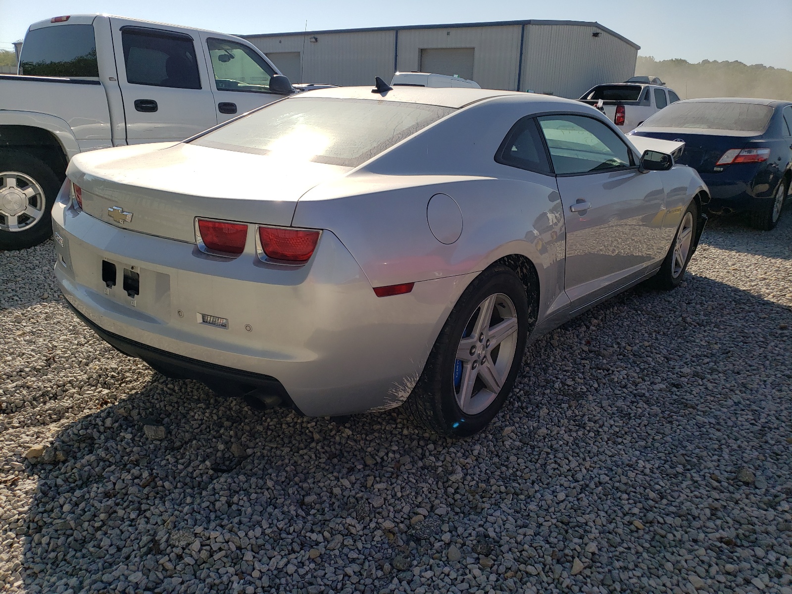 Photo 4 from auction – 2011 CHEVROLET CAMARO LT with VIN 2G1FB1EDXB9208894