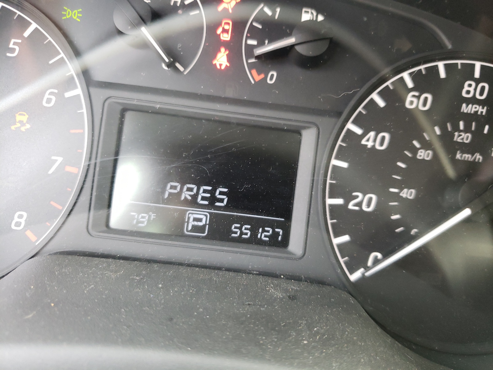 Photo 8 from auction – 2017 NISSAN SENTRA S with VIN 3N1AB7AP1HY380571