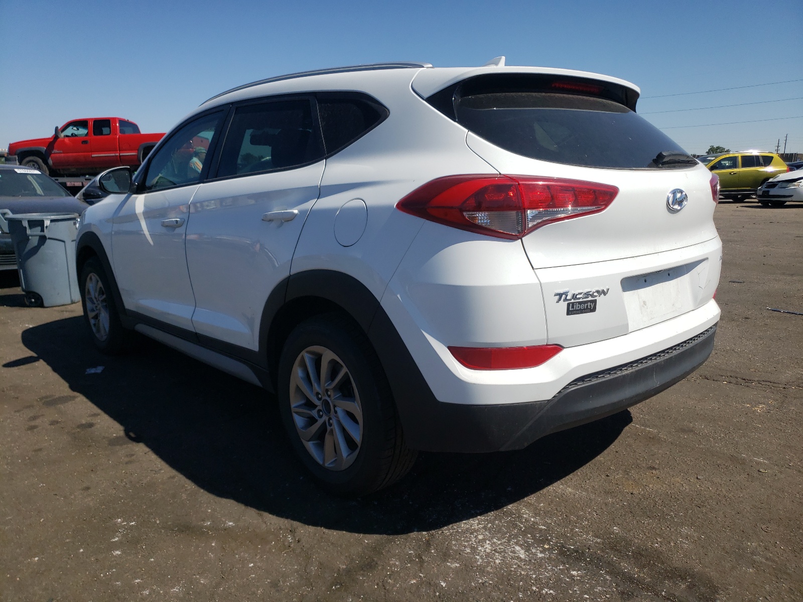 Photo 3 from auction – 2018 HYUNDAI TUCSON SEL with VIN KM8J3CA4XJU615577